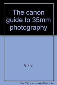 Paperback The canon guide to 35mm photography Book