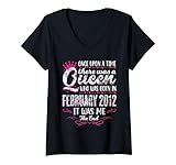 Photo Gallery donna queen born in february 2012 - cute girl 12th birthday maglietta con collo a v Photo Gallery donna queen born in february 2012 - cute girl 12th birthday maglietta con collo a v