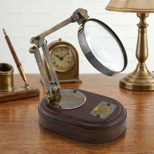 Loupe en laiton de style antique pour lecture et décor de table