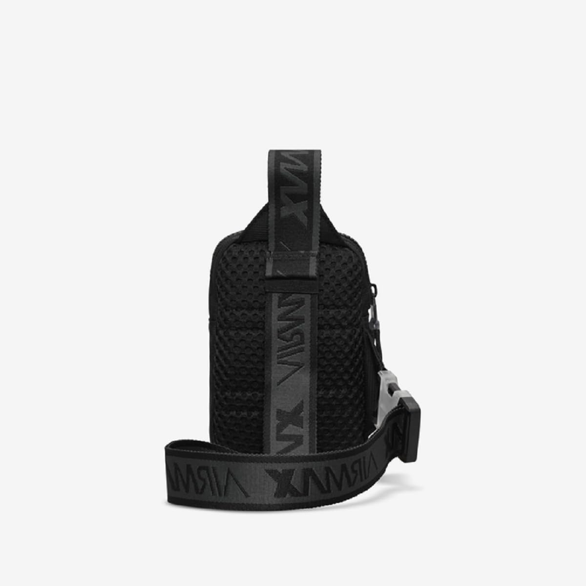 Nike Herren NSW ESS-AIRMAX Crossbody-Taschen, Schwarz/Schwarz/(reflektierendes SLVR)