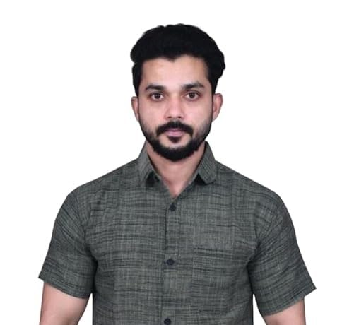 Image of Men's Cotton Blend Half Sleeves Solid Casual Shirts