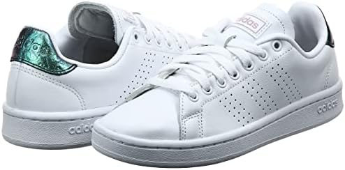 Adidas Advantage Metallic-Backstay Perforated Stripe Back-Logo Lace-Up  Tennis Sneakers for Women - Ftwr White and Green, 37 1/3 EU: Buy Online at  Best Price in Egypt - Souq is now Amazon.eg