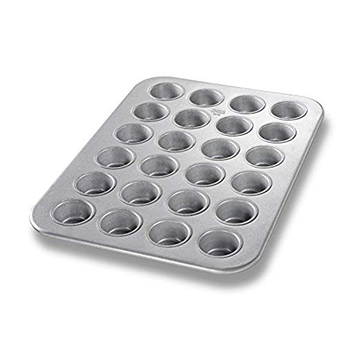Chicago Metallic 59024 Glazed 24-Cavity Cupcake/Muffin Pan