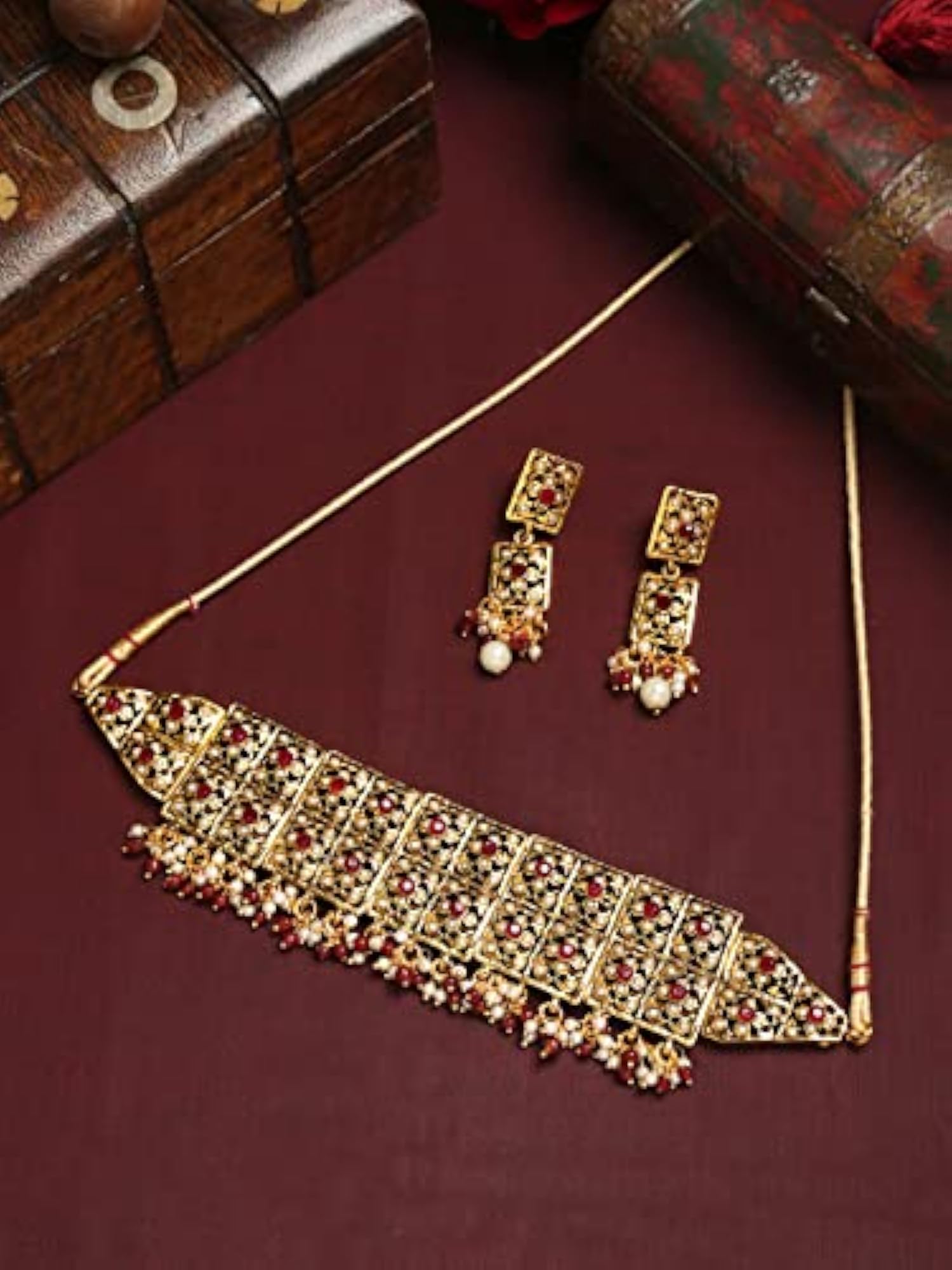 Traditional Choker Necklace Set with Earrings (YBNK_50343)