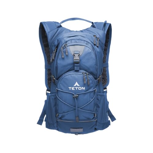 Teton Oasis Hydration Backpack – Lightweight Water Pack with Bladder for Hiking, Running, Cycling, Biking – 18L/22L Sizes – Sewn-in Rain Cover – Fits Men and Women