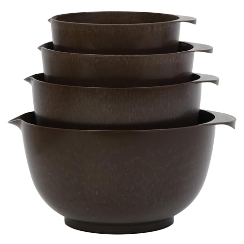Four brown plastic nesting bowls with pour spouts, arranged in descending size — proves the four-piece pour-spout design