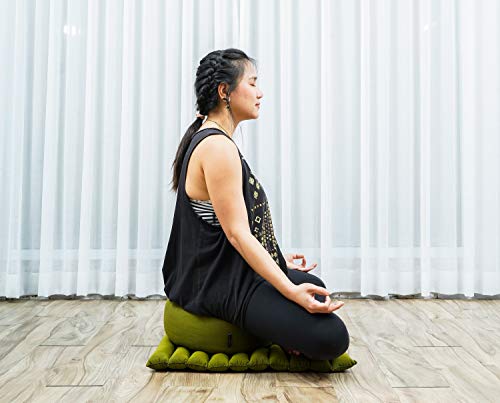 Image of Leewadee Meditation Cushion Set - 1 Small Zafu Yoga Pillow and 1 Small Roll-Up Zabuton Mat Filled with Kapok