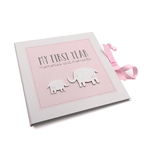 ukgiftstoreonline Libro de recuerdo de Baby Girl My First Year (sin personalización) Cover