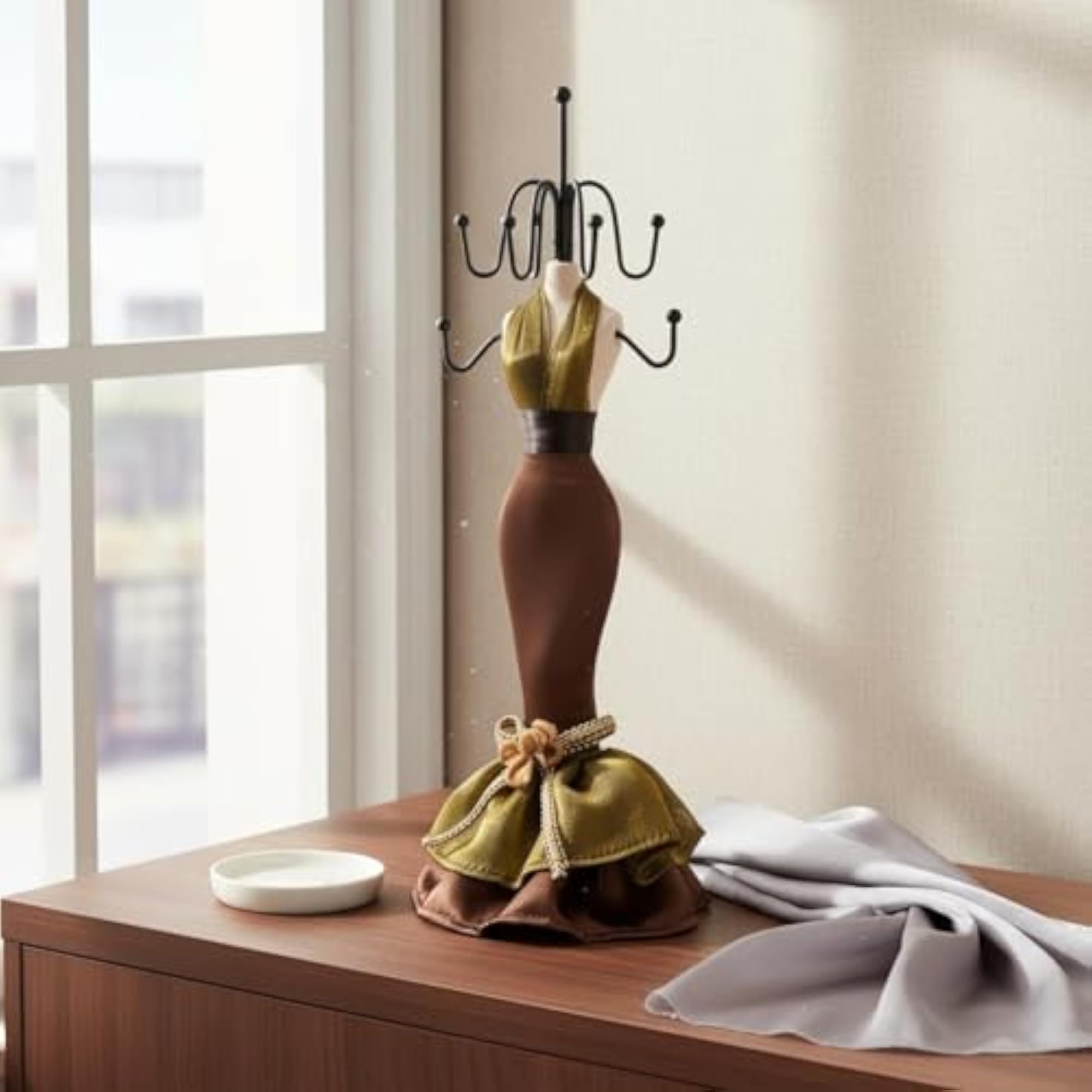 Decorative Mannequin Jewelry Display Rack, Gift Idea for Shop Window