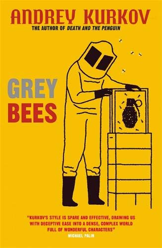 Grey Bees: A captivating, heartwarming story about a gentle b
