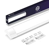 La lámpara de purificación L’Home es fácil de instalar y se puede montar directamente en la pared. La tarjeta de acero se puede ajustar a la posición de instalación; se incluye un juego de soportes de montaje y un conector de cable con el producto.