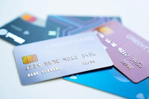 『The Evolution of Credit Card Chip Technology』のカバーアート