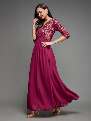 Image of Miss Chase Women's Floral Printed Relaxed Fit V-Neck 3 /4th Sleeve Maxi Dress