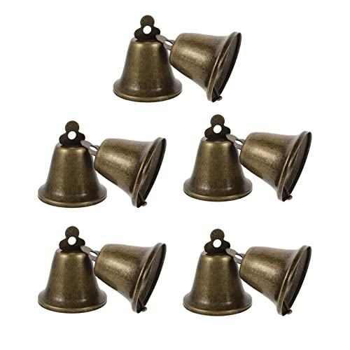 Cloches de bétail rustiques pour une décoration de clôture de jardin