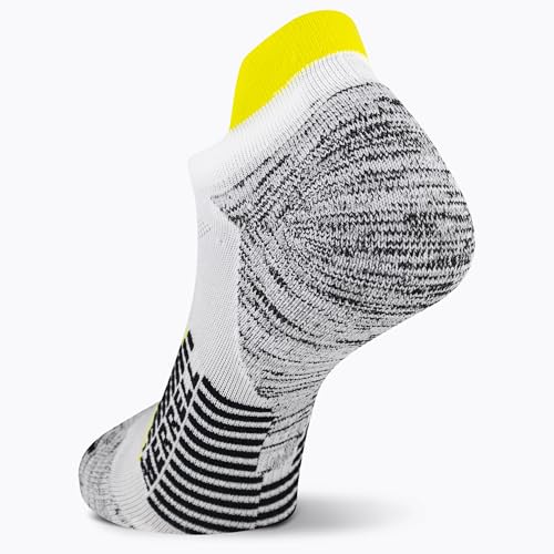 Image of Merrell Unisex Adult Men's and Women's Trail Running Cushioned Socks - Anti-slip Heel & Arch Compression