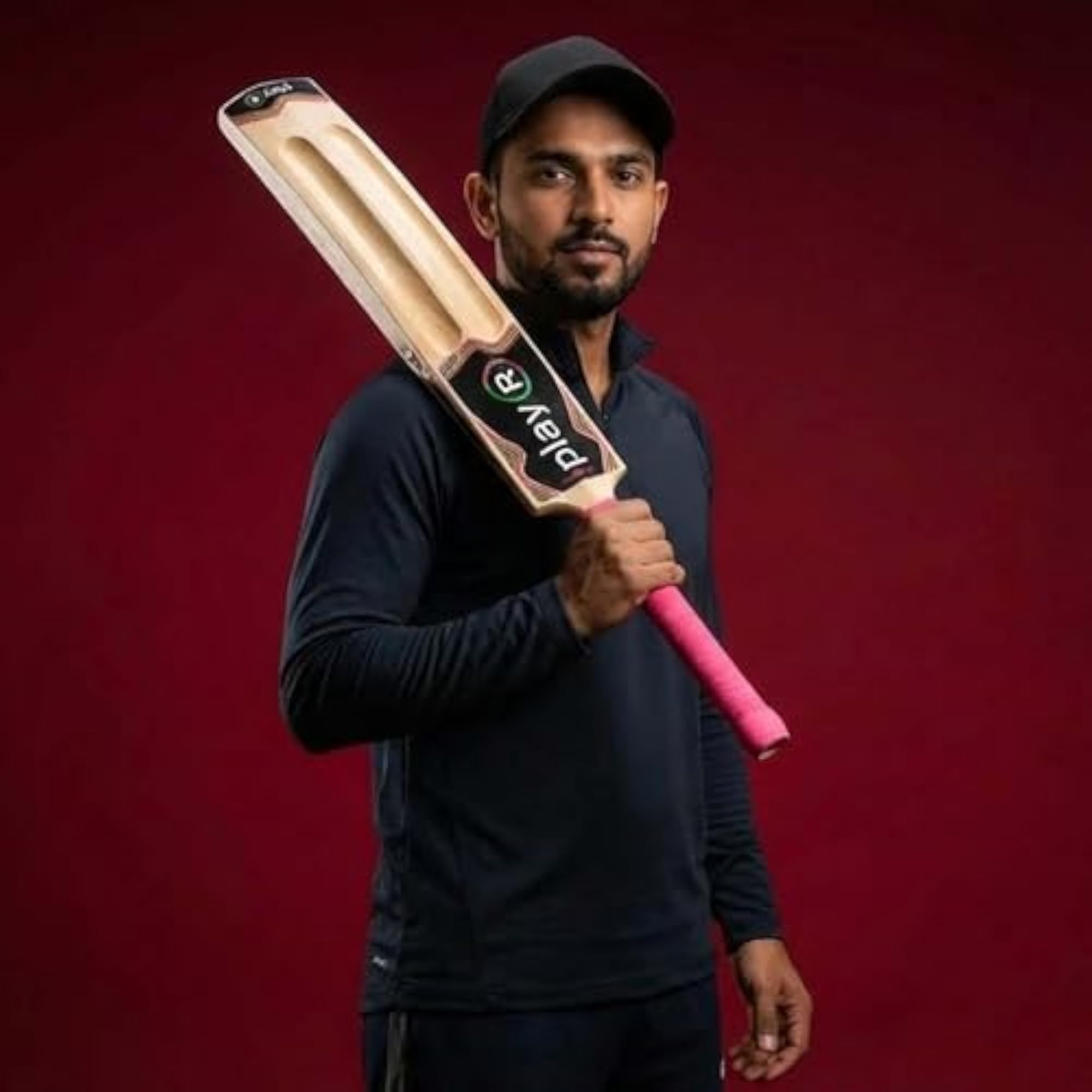 Fluid Kashmir Willow Cricket Bat with Superior Grip for Power Shots
