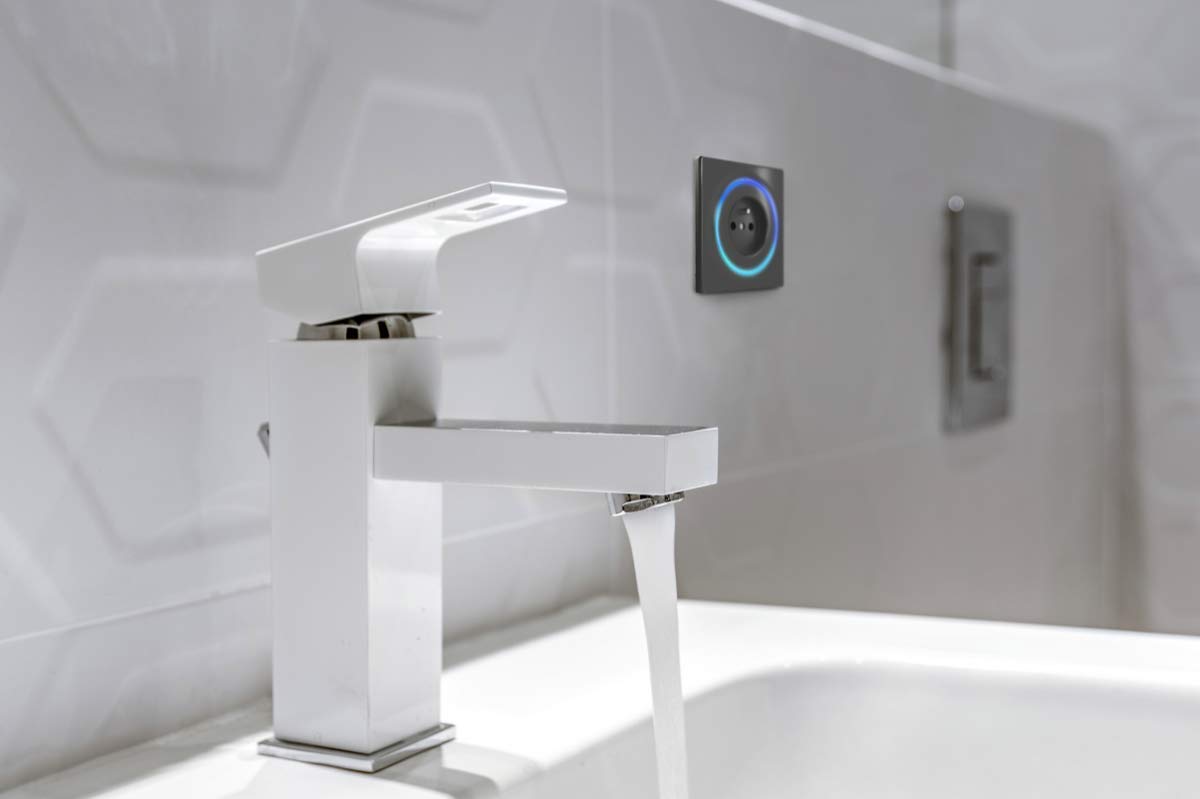 Z-Wave Plus Fibaro Walli Switch