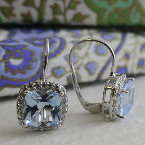 Boucles d'oreilles topaze bleue à fermoir levier pour vos soirées