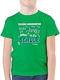 Verziert mit coolen Motiven, lustigen Sprüchen oder schönem Druck: Wir zaubern mit unseren Kinder Shirts tolle Outfits und den Kindern ein lächeln ins Gesicht