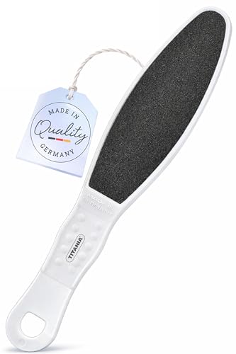 TITANIA Lima per calli per piedi, efficace per la cura dei piedi contro calli e pelle ruvida, doppia lima ergonomica per calli con superficie ruvida e fine, prodotta in Germania