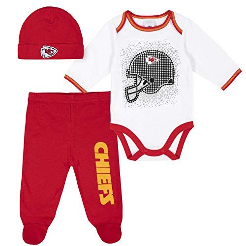 Image of Gerber Unisex Baby NFL Team Footed Pant and Bodysuit Gift Set