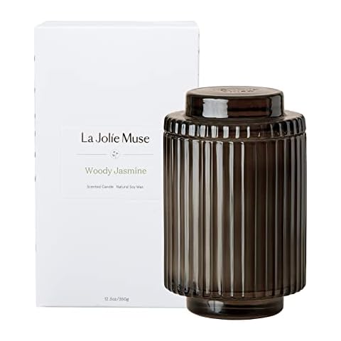 LA JOLIE MUSE Woody Jasmine Candle Cover