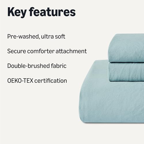 Amazon Basics 3-Piece Brushed Microfibre Bedding Set, Extra Soft, Relaxed Lived-In Look with Natural Creases, No Ironing Required, Double size, Duvet Cover 200x200 cm & 2 Pillowcases 50 x 80 cm, Blue
