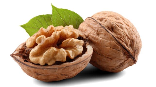 Image of Chatorra Box Walnut Kernels 500g (8 Pieces Broken) | Premium Akhrot Giri Without Shell | 100% Natural Raw Walnuts | Rich in Protein, Iron & Omega-3 | Healthy Dry Fruit Snack for Breakfast & Baking