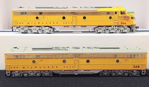 Rapido RAP28556 HO Milwaukee Road E8A&B Set DCC Sound Diesel Locomotive No.30C & 30B