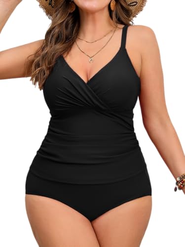 CUPSHE Women's Plus Size Tankini Sets V Neck Ruched Two Piece Swimsuits Adjustable Straps Mid Rise