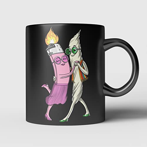 934 Tazza Divertenti Multicolore Mug Novità Tazza In Porcellana Regali Divertenti Per Ufficio Mamma 330Ml Weed Joint Lighter Cannabis Marijuana Funny Ganja Stoner Hippie Festival Pot Smoker Gifts