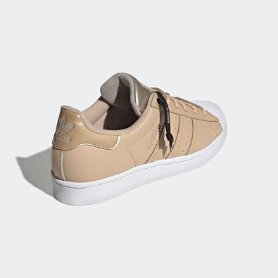 Adidas Womens SuperstarSneaker