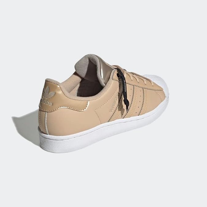 Adidas Womens SuperstarSneaker