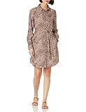 Dieses vielseitige und figurschmeichelnde Kleid überträgt leicht von Tag zu Nacht.