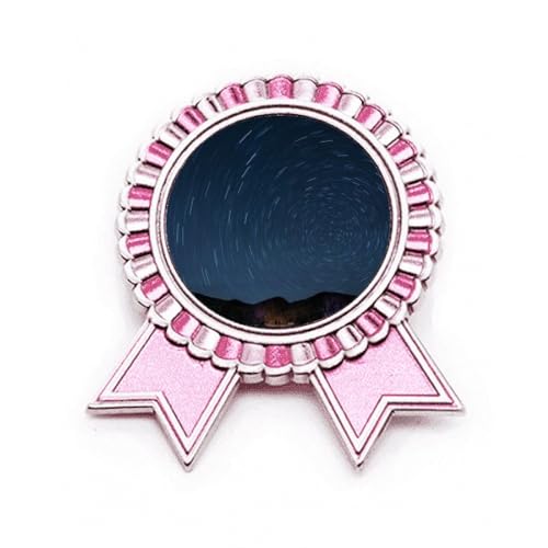 Broche paysage rose et étoiles en métal pour illuminer vos tenues de soirée chic