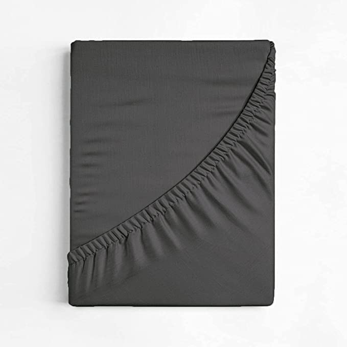 British Home Bedding, Plain Polycotton Percale Fitted Bed Sheets - Image 3