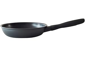MNH-P20 Meyer Midnight Frying Pan: A Culinary Essential for Home Chefs