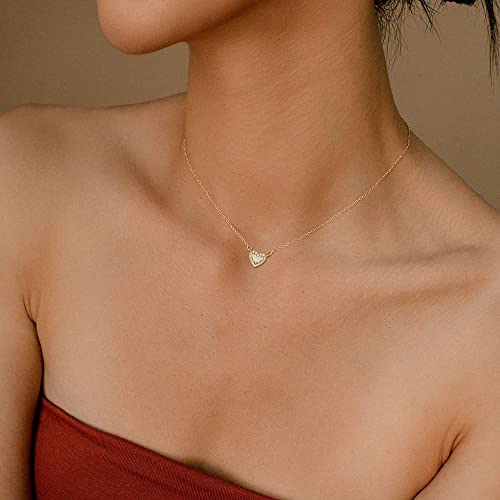 Fwlisesa Gold Heart Necklace, 14K Gold Plated Cz Heart Pendant Necklace Simple Gold Choker Necklaces For Women Trendy Dainty Gold Necklace Small Heart Necklace Aesthetic Gold Jewelry For Women #TOP3