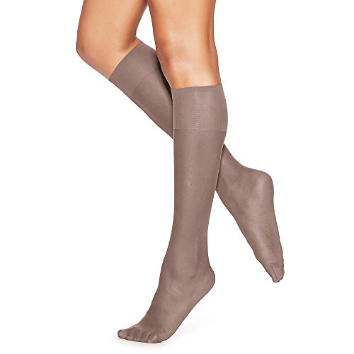Hanes Silk Reflections Silky Sheer Knee Highs 2-Pack_Soft Taupe_One Size
