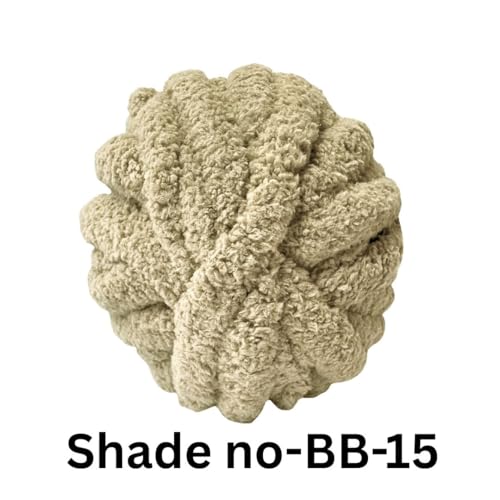 Image of VCR Muddy White Yarn, 200 Grams Big Chunky Hank, 22 Meters Length, Suitable for Knitting Blankets and Pillows, 100% Polyester Yarn Ball for Crochet DIY, Soft Threads, Pack of 1