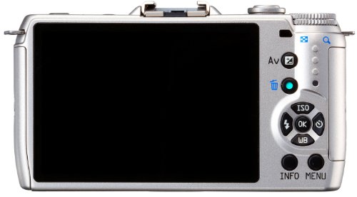Pentax Q10 hybride argent double zoom f2.8 performant et ultra compact - 5