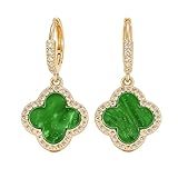 Cadeau attentionné pour les femmes et les filles : parfaites comme cadeau significatif et élégant, ces boucles d'oreilles sont un joli cadeau pour les amis, les partenaires, les filles, les mères ou toute personne qui aime les bijoux d'inspiration irlandaise. Emballés avec soin et fabriqués pour une brillance durable, ils servent de cadeau chaleureux pour les célébrations de la Saint-Patrick, les anniversaires, les vacances ou tout simplement pour souhaiter bonne chance à quelqu'un. Un charmant souvenir qui apporte joie et énergie festive à celui qui le porte.