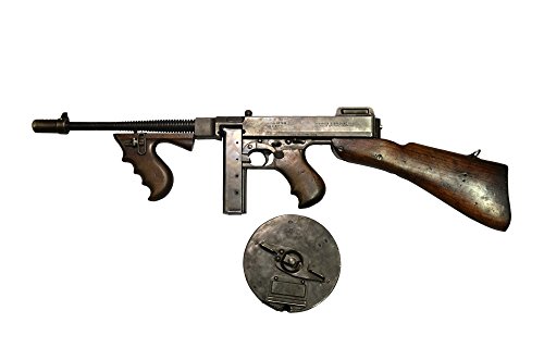 Posterazzi PSTACH100444M Thompson Model 1928 Submachine Gun with Drum Magazine Poster Print, 17 x 11, Black