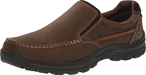 Zapatos de hombre Skechers Braver Rayland en cuero marrón, ideales para la oficina