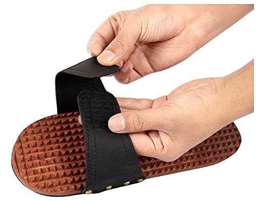 Relax slippers for men/women due to wooden carelessness (brown) Relax slippers for men/women due to wooden carelessness (brown)
