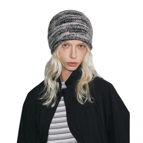 Bonnet tricoté ample pour affronter le froid en ville style Y2K