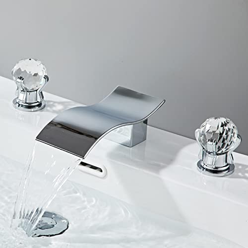 Robinet de salle de bain à trois trous eau chaude et froide