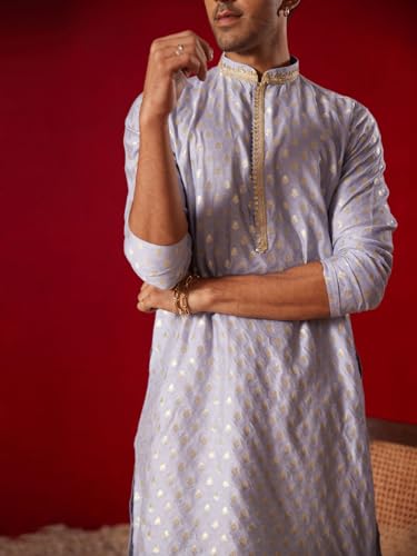 Image of VASTRAMAY Men's Silk Blend Kurta and Pyjama Set