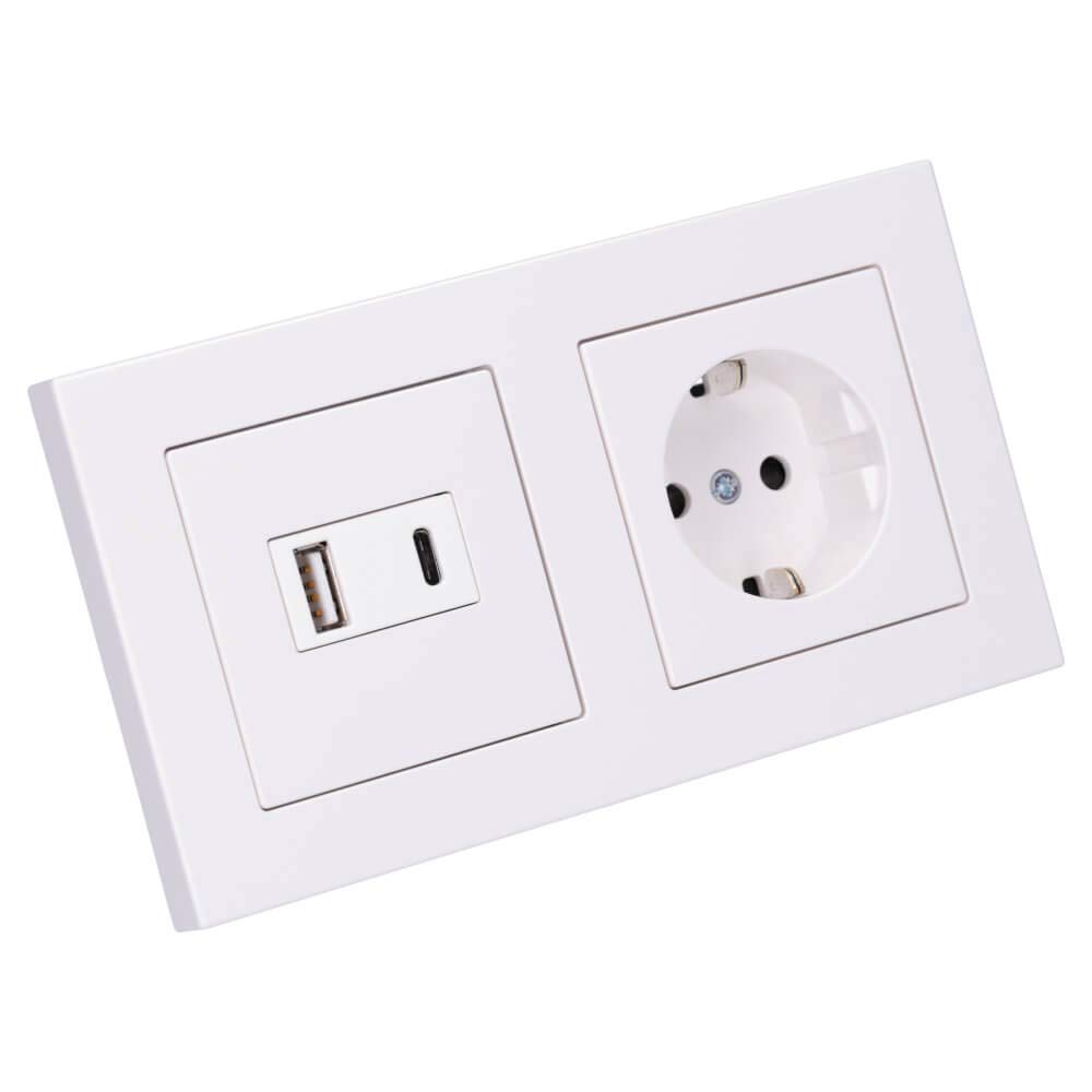 Jung USB-Ladegerät USB15CAWW Komplett-Set mit 2 USB-Buchsen Ports: 1× USB Typ A, 1 ×Typ C (max. 3A) mit Abdeckung A1569USBWW, SCHUKO Steckdose A1520KIWW und 2-fach Rahmen A5582BFWW Alpinweiß Serie A