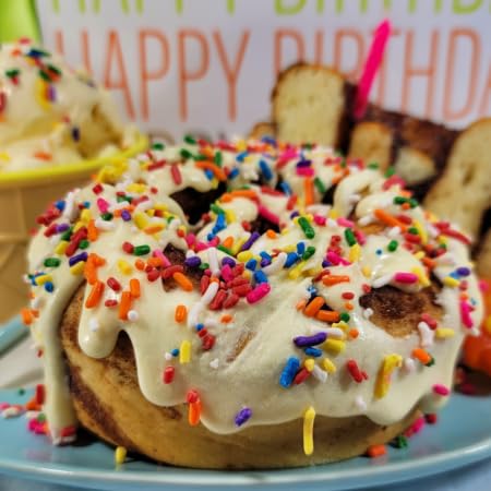 Cinnamom Bakery Individually Wrapped 6oz Birthday Cake Cinnamon Rolls (Pack